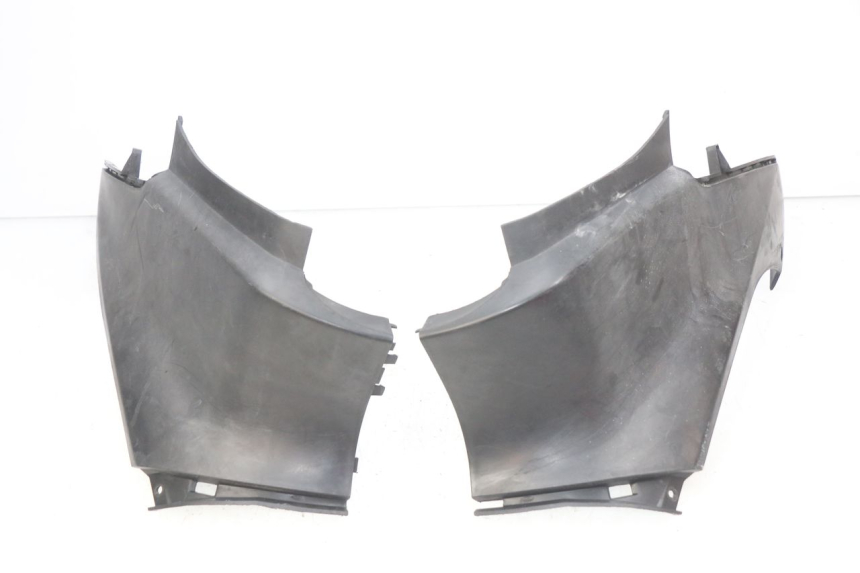 photo de TAPA DEBAJO DEL ASIENTO MBK OVETTO 2T 50 (2007 - 2017) - Estado de la superficie y material