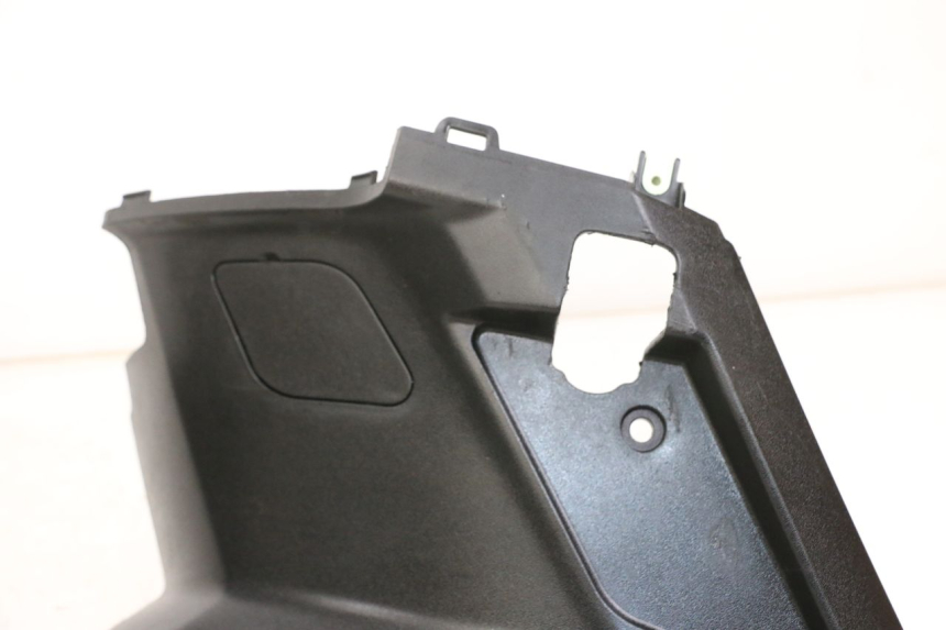 photo de TAPA BAJO ASIENTO PEUGEOT STREETZONE 4T 50 (2018 - 2023) - Otra vista del artículo