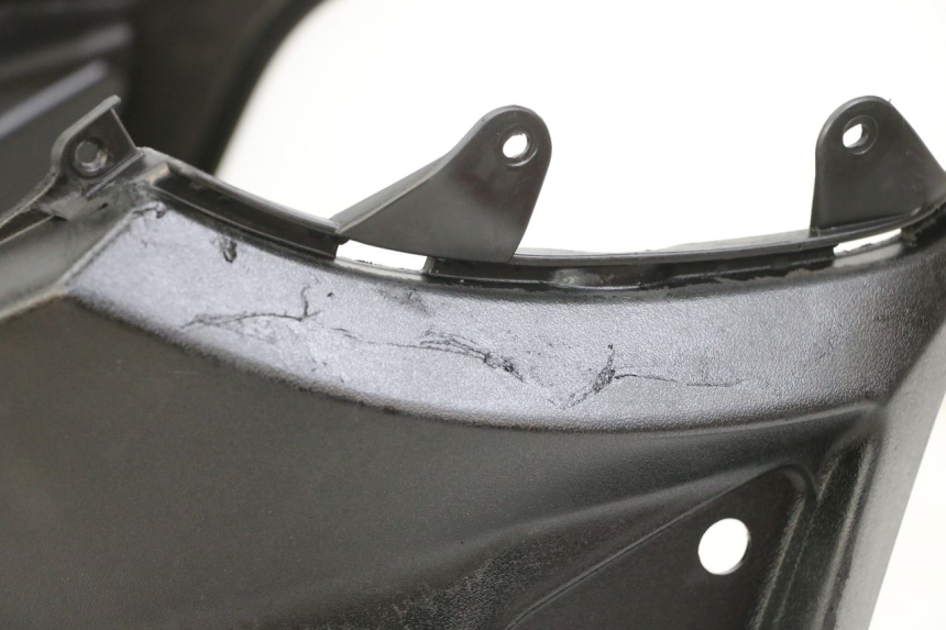 photo de TAPA BAJO ASIENTO PEUGEOT STREETZONE 4T 50 (2018 - 2023) - Estado de la superficie y material