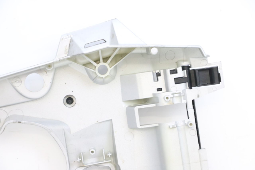 photo de TAPA BAJO ASIENTO BMW R GS 1250 (2021 - 2024) - Ángulo de visión alternativo