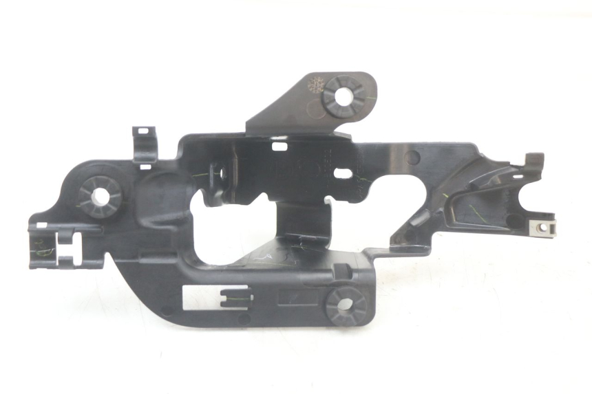 photo de TAPA BAJO ASIENTO ROYAL ENFIELD CONTINENTAL GT 650 (2019 - 2024) - Detalle de la pieza