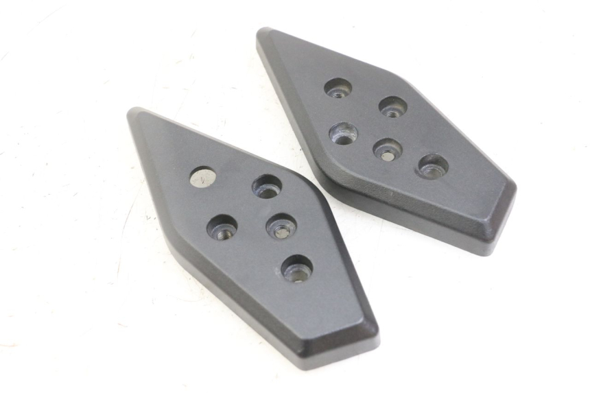 photo de TAPA BAJO ASIENTO ROYAL ENFIELD HYMALAYAN 410 (2016 - 2023) - Zoom estado de uso