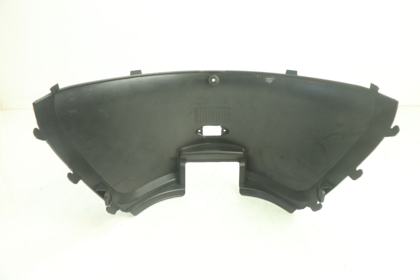 photo de TAPA BAJO ASIENTO BAIKU SAKURA 1 (2021 - 2025) - Otra perspectiva