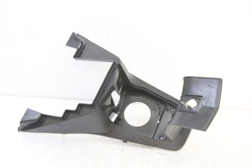 photo de TAPA BAJO ASIENTO PEUGEOT SATELIS 125 (2013 - 2018) - Zoom estado de uso