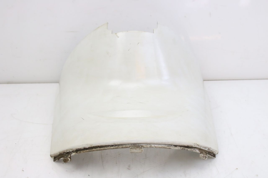 photo de TAPA DEBAJO DEL ASIENTO KYMCO SENTO 100 (2008 - 2013) - Detalle de la pieza