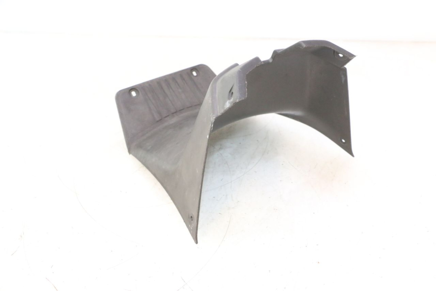 photo de TAPA BAJO ASIENTO YAMAHA SLIDER 50 (1999 - 2004) - Detalles de los puntos de fijación