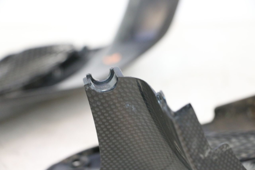 photo de TAPA BAJO EL ASIENTO PEUGEOT SPEEDFIGHT LC 50 (1996 - 2002) - Vista general del producto