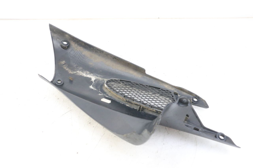 photo de TAPA BAJO EL ASIENTO PEUGEOT SPEEDFIGHT 100 (1997 - 2007) - Detalles de los puntos de fijación