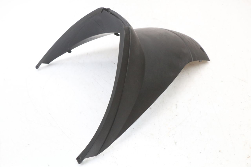 photo de TAPA BAJO ASIENTO APRILIA SR 2T 50 (2018 - 2022) - Primer plano técnico