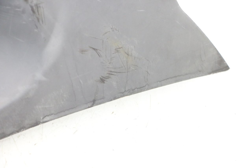 photo de TAPA BAJO ASIENTO GILERA STALKER 50 (2004 - 2014) - Primer plano técnico