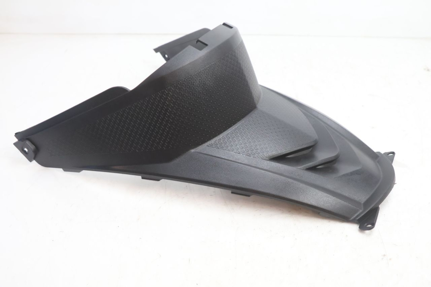 photo de TAPA BAJO ASIENTO VASTRO STREET S 50 (2016 - 2021) - Otra perspectiva