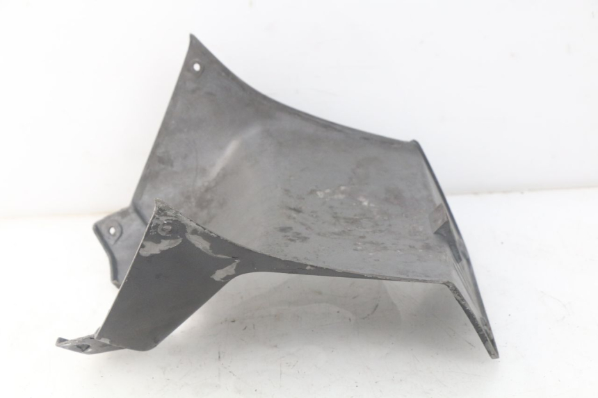 photo de TAPA BAJO ASIENTO MBK STUNT NAKED 50 (2004 - 2018) - Detalle de la pieza