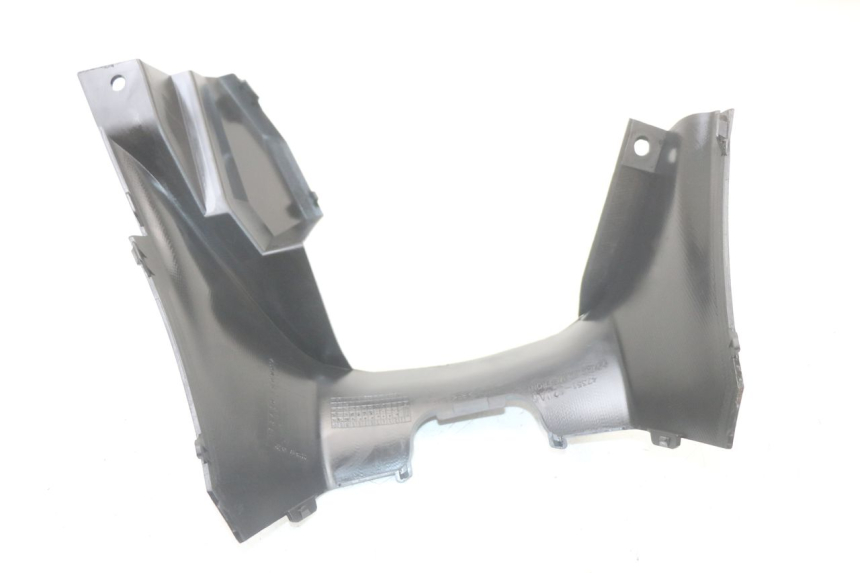 photo de TAPA BAJO ASIENTO SUZUKI BURGMAN 125 (2018 - 2021) - Detalles de los puntos de fijación