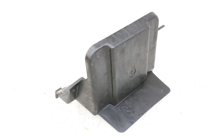 photo de TAPA BAJO ASIENTO SUZUKI GSX F GSXF 650 (2007 - 2015) - Detalle de la pieza