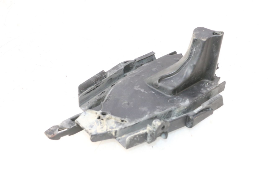 photo de TAPA BAJO ASIENTO KTM SX 85 (2018 - 2024) - Primer plano técnico