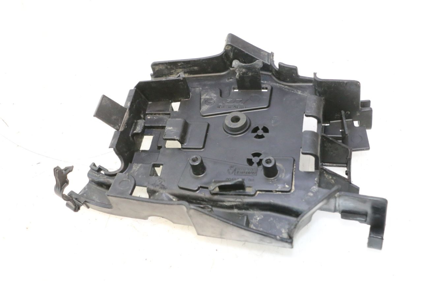 photo de TAPA BAJO ASIENTO HUSABERG TE 250 (2011 - 2014) - Detalle de la pieza
