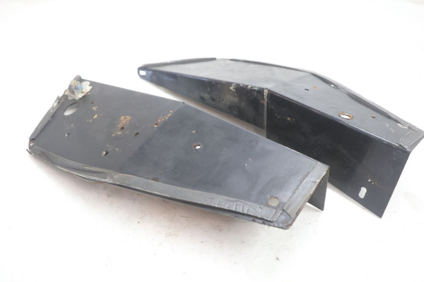photo de TAPA BAJO ASIENTO BOOM TRIKE FUN 500 (2004 - 2010) - Recambio usado revisado