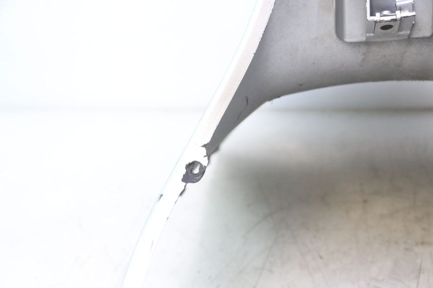 photo de TAPA BAJO ASIENTO PIAGGIO TYPHOON 50 (1993 - 1999) - Estado de la superficie y material