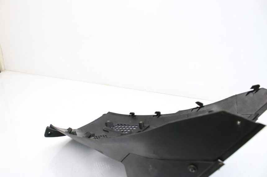 photo de TAPA DEBAJO DEL ASIENTO EUROCKA VIRTUALITY GT 4T 50 (2011 - 2017) - Primer plano técnico