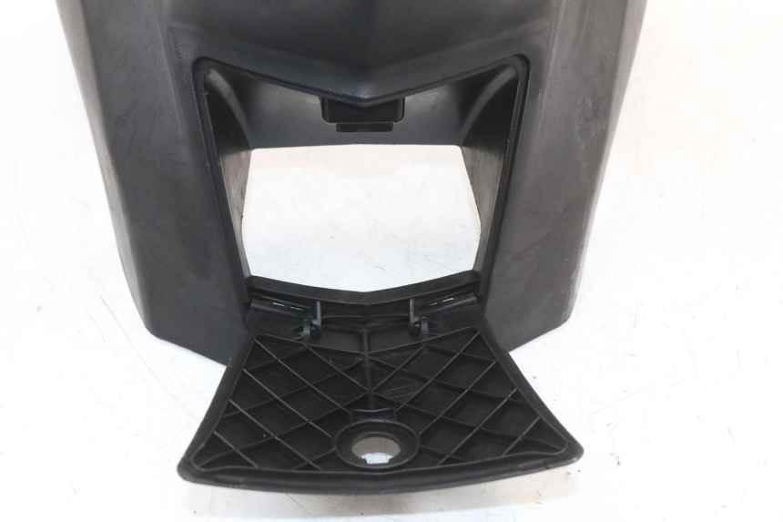 photo de TAPA DEBAJO DEL ASIENTO PEUGEOT VIVACITY NEW 4T 50 (2008 - 2017) - Otra perspectiva