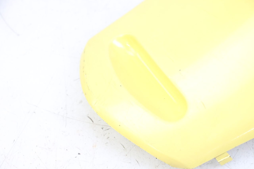 photo de TAPA BAJO ASIENTO YAMAHA WHY 50 (1998 - 2000) - Estado de la superficie y material