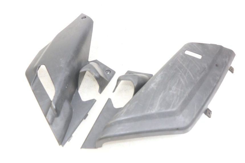 photo de TAPA DEBAJO DEL ASIENTO YAMAHA XMAX X-MAX 125 (2006 - 2009) - Vista principal