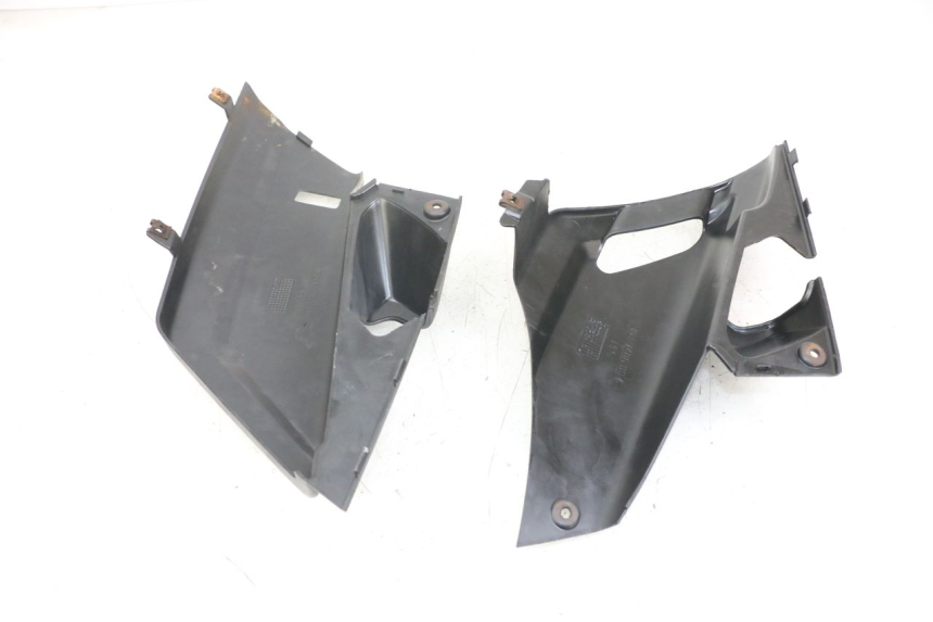 photo de TAPA BAJO EL ASIENTO YAMAHA X-MAX XMAX 250 (2006 - 2009) - Zoom estado de uso