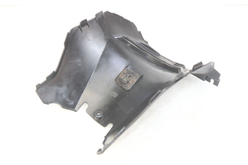 photo de TAPA BAJO EL ASIENTO SYM X-PRO 4T 50 (2014 - 2021) - Zoom estado de uso