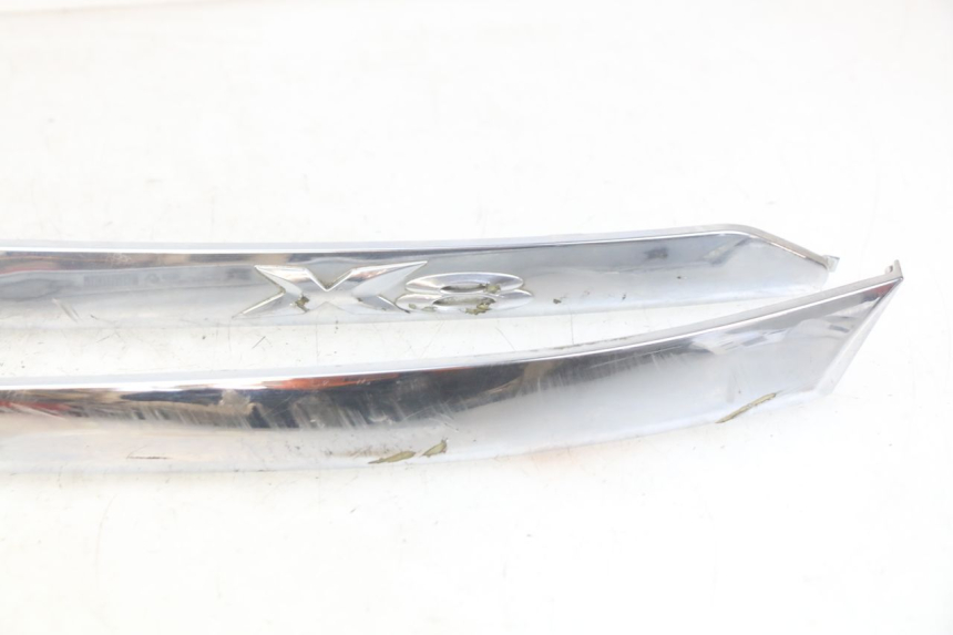 photo de TAPA BAJO EL ASIENTO PIAGGIO X8 125 (2004 - 2007) - Foto de producto adicional