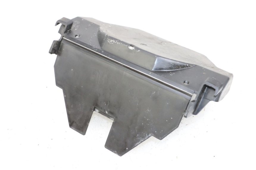 photo de TAPA BAJO ASIENTO YAMAHA XJ F 900 (1983 - 1994) - Zoom estado de uso