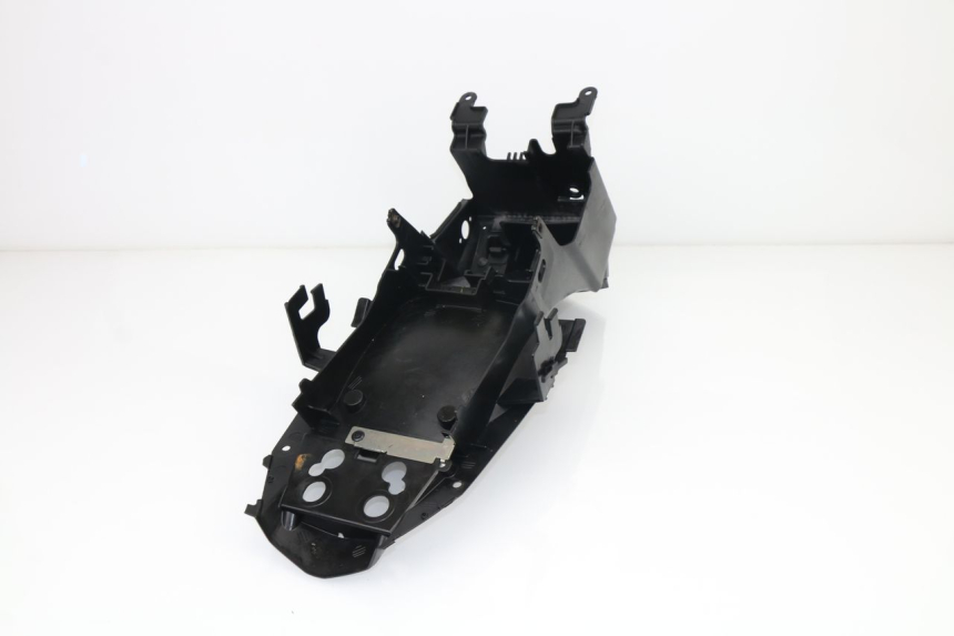 photo de TAPA BAJO ASIENTO YAMAHA XJ6 600 (2008 - 2016) - Estado de la superficie y material