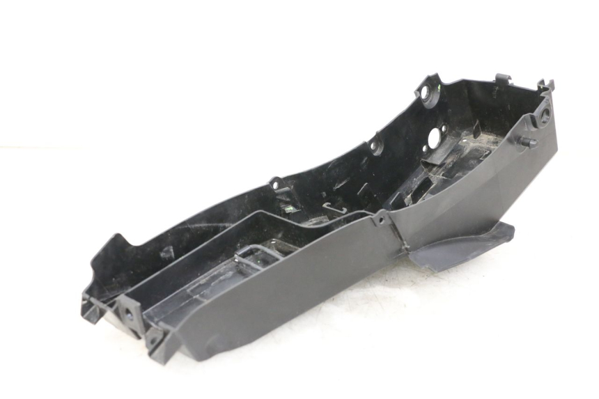 photo de TAPA BAJO ASIENTO YAMAHA TRACER 7 700 (2020 - 2024) - Zoom estado de uso