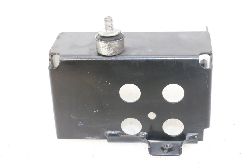 photo de TAPA BAJO ASIENTO YAMAHA XJ6 ABS 600 (2008 - 2016) - Zoom estado de uso