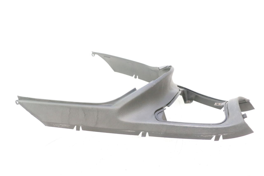 photo de TAPA BAJO ASIENTO YAMAHA YP MAJESTY 125 (1998 - 2001) - Zoom estado de uso