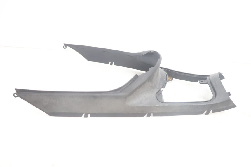 photo de TAPA BAJO ASIENTO YAMAHA YP MAJESTY 125 (2002 - 2006) - Zoom estado de uso
