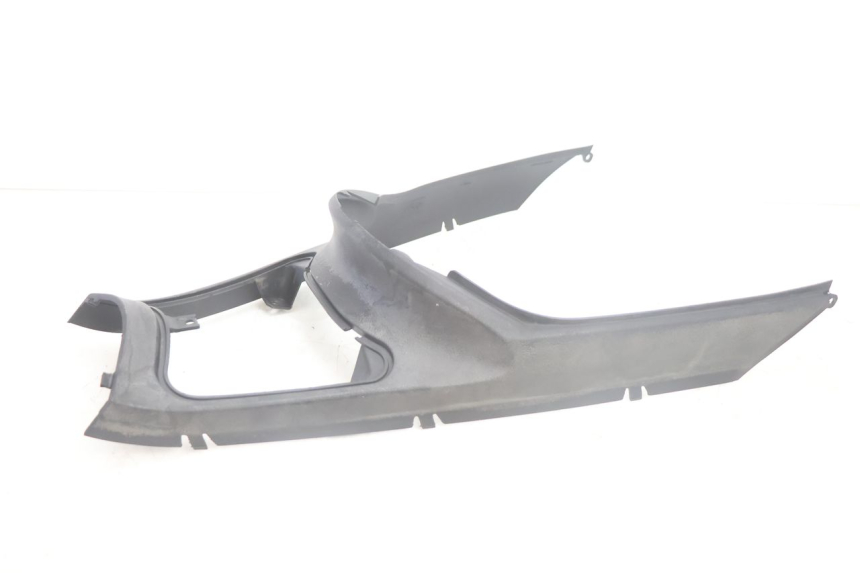 photo de TAPA BAJO ASIENTO YAMAHA YP MAJESTY 125 (2002 - 2006) - Otra perspectiva