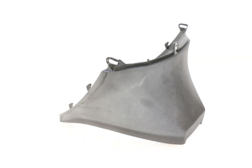 photo de TAPA DEBAJO DEL ASIENTO PIAGGIO ZIP 2T 50 (2009 - 2019) - Zoom estado de uso