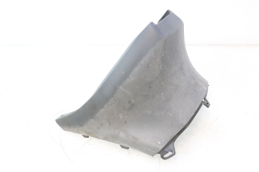 photo de TAPA BAJO ASIENTO PIAGGIO ZIP 4T 50 (2006 - 2017) - Vista general del producto