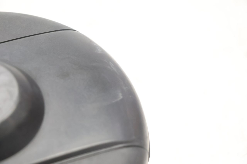 photo de TAPA VARIADOR SUZUKI BURGMAN EXECUTIVE ABS 650 (2006 - 2012) - Detalles de los puntos de fijación