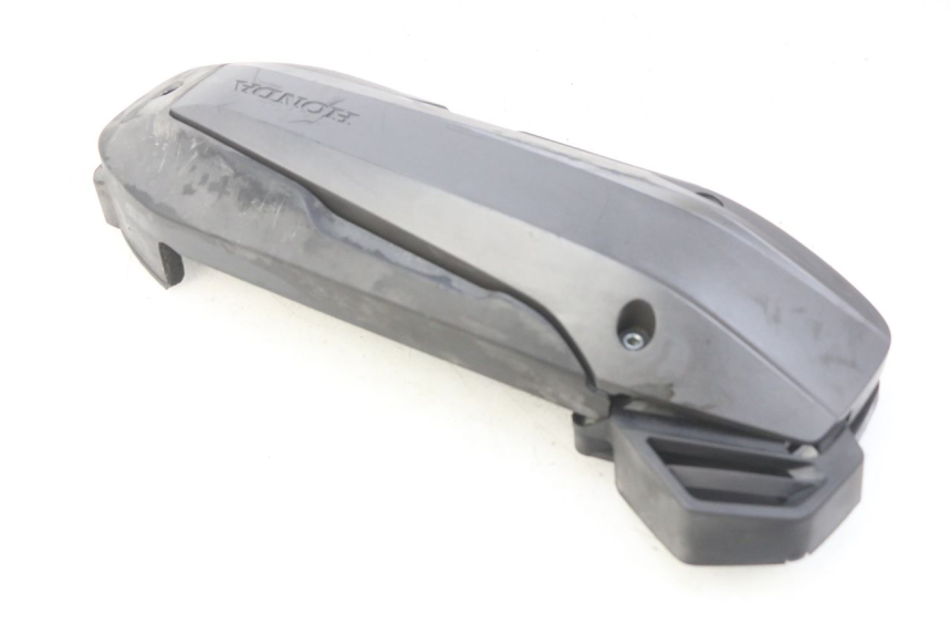 photo de CUBIERTA DE TRANSMISIÓN HONDA FORZA 125 (2015 - 2016) - Primer plano técnico