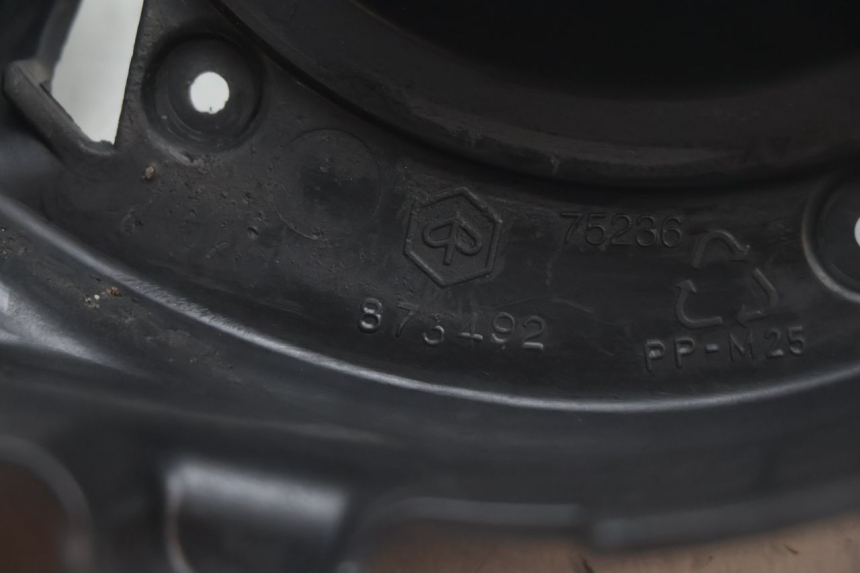 photo de TAPA VARIADOR PIAGGIO MP3 500 (2016 - 2018) - Otra vista del artículo