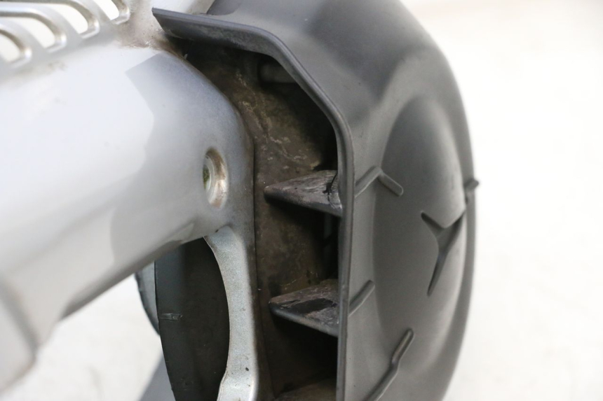 photo de TAPA VARIADOR PIAGGIO MP3 500 (2011 - 2015) - Primer plano técnico
