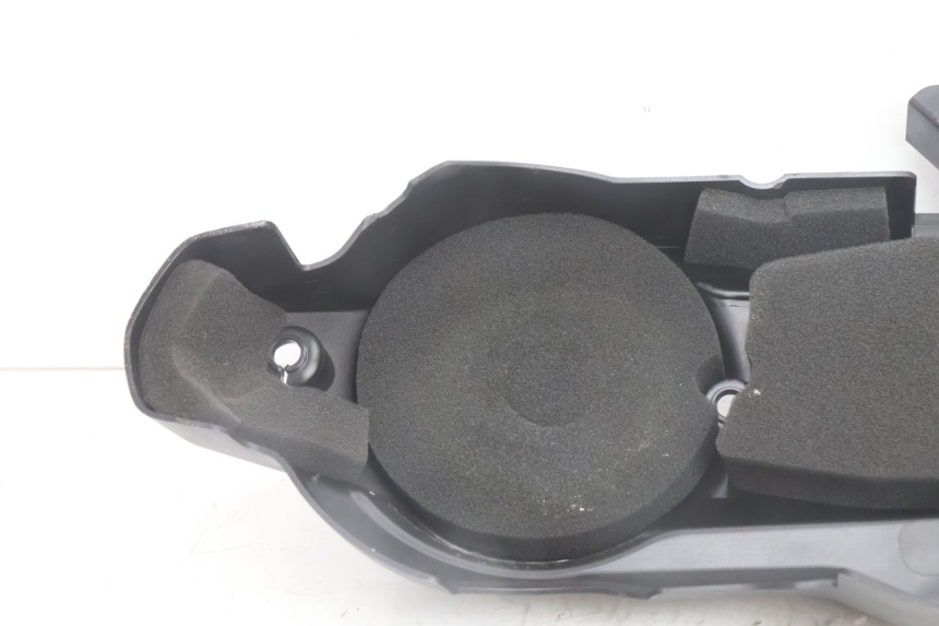 photo de TAPA VARIADOR YAMAHA N-MAX NMAX 125 (2021 - 2024) - Estado de la superficie y material
