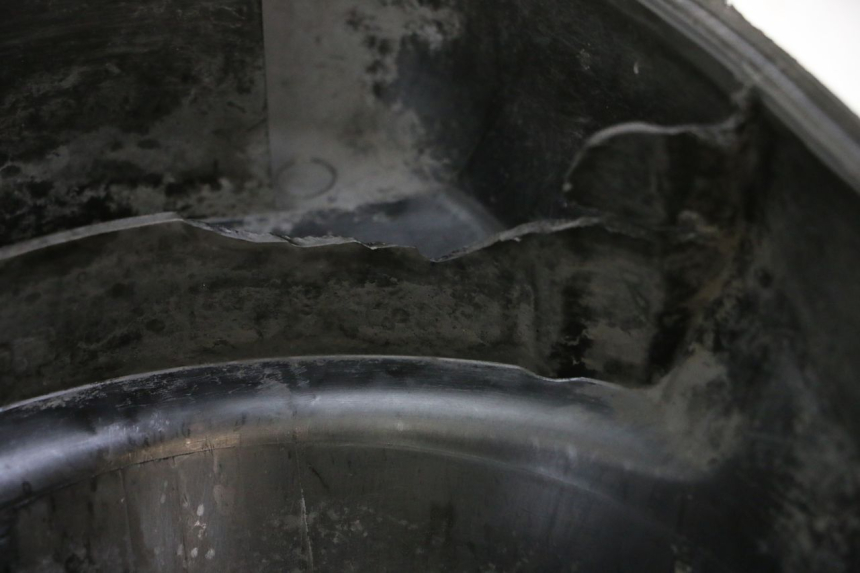 photo de TAPA VARIADOR SUZUKI BURGMAN 125 (2015 - 2017) - Primer plano técnico