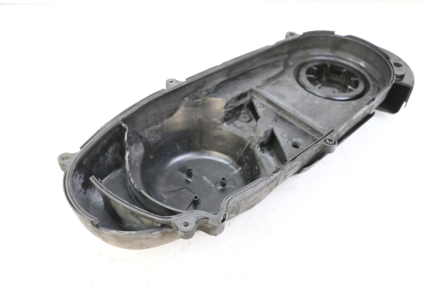 photo de TAPA VARIADOR SUZUKI BURGMAN 125 (2015 - 2017) - Detalles de los puntos de fijación