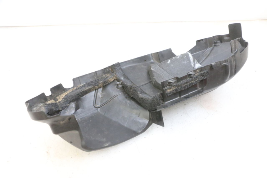 photo de TAPA VARIADOR YAMAHA TRICITY 300 (2020 - 2024) - Estado de la superficie y material