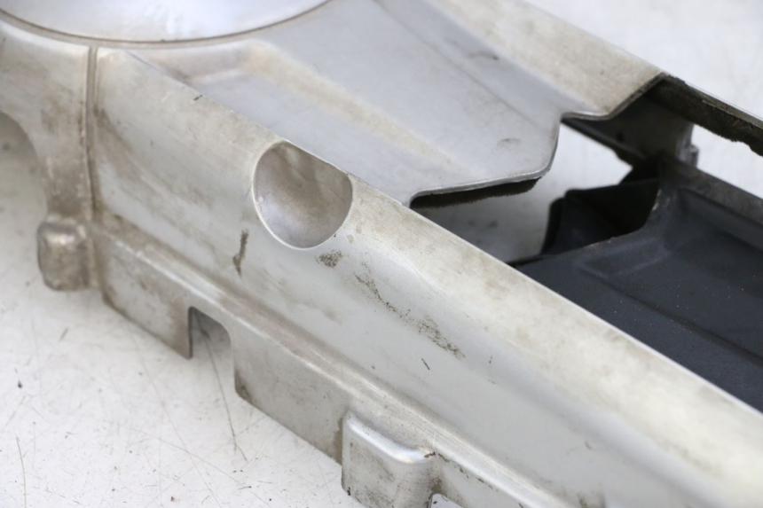 photo de CUBIERTA DE TRANSMISIÓN PIAGGIO X10 125 (2012 - 2017) - Otra perspectiva