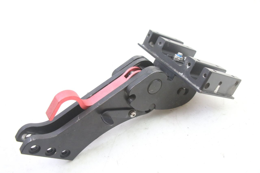 photo de CHASIS URBANGLIDE E-CROSS PRO 1 - Detalles de los puntos de fijación