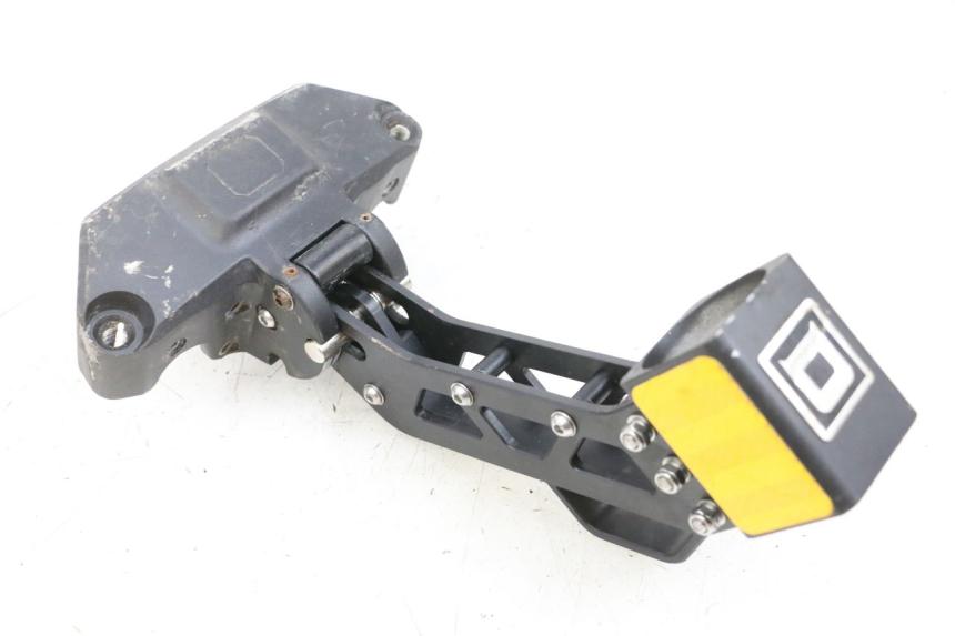 photo de CUADRO DUALTRON MINI SPECIAL 1 - Detalles de los puntos de fijación