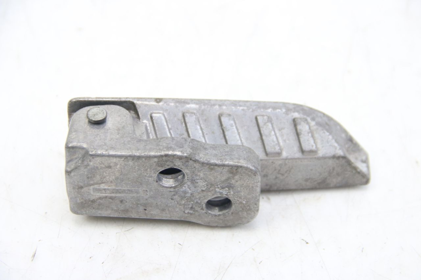 photo de SOPORTE DE PIE TRASERO DERECHO ECCITY ARTELEC 670 1 (2013 - 2017) - Zoom estado de uso